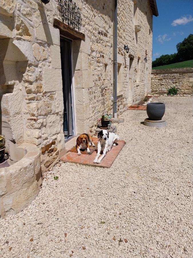 Bed and Breakfast Le Domaine De Bella Dange-Saint-Romain Exterior foto