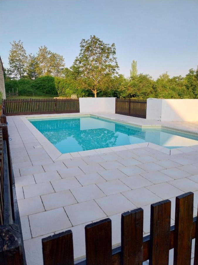 Bed and Breakfast Le Domaine De Bella Dange-Saint-Romain Exterior foto